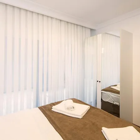 Apartman Dublex New On The Taksim Square
