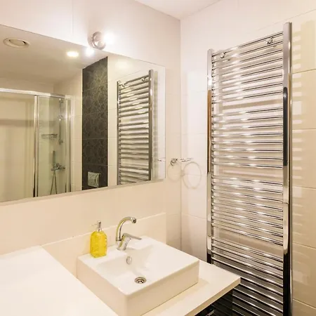 Apartman Dublex New On The Taksim Square *